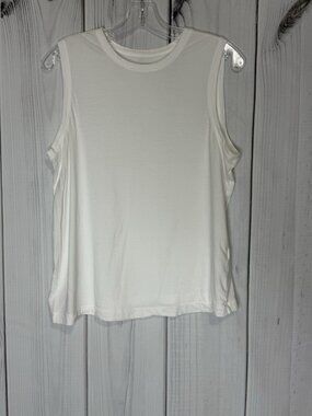 Banana Republic Timeless Sleeveless Tank White Sz L Super Soft